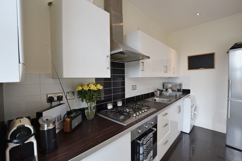 Kitchen- click for photo gallery